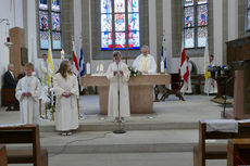 Feier der 1. Heiligen Kommunion in Sankt Crescentius (Foto: Karl-Franz Thiede)